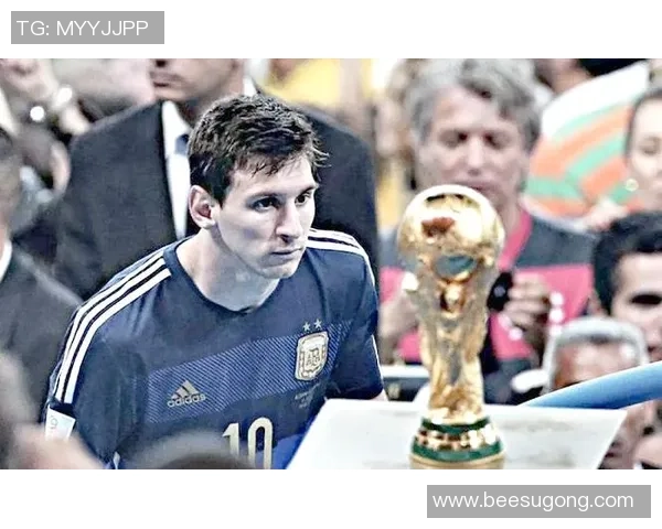 当红九零后足球明星崛起背后的故事与成就解析