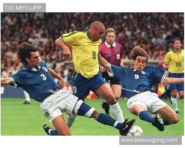 摩托足球明星的传奇故事与成就揭秘，谁是这项运动的真正巨星