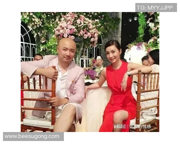 西班牙足球明星婚姻状况揭秘近期是否已离婚引发关注 西班牙足球明星婚姻状况揭秘近期是否已离婚引发关注